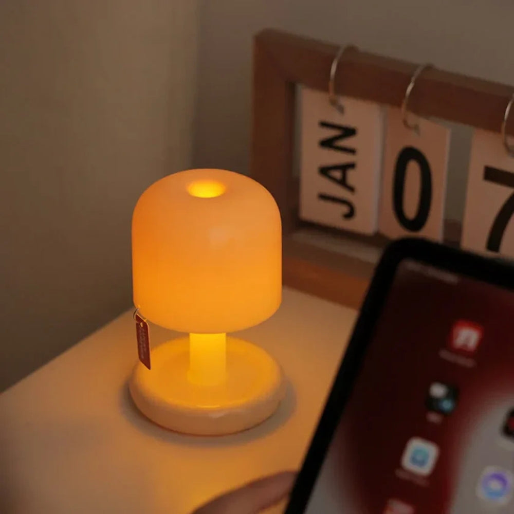 Portable Mushroom-Shaped Rechargeable Table Lamp