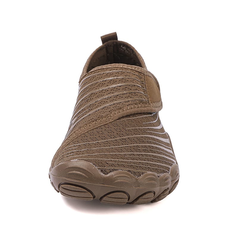 Slip-On Breathable Sports Shoes with Ribbed Detailing