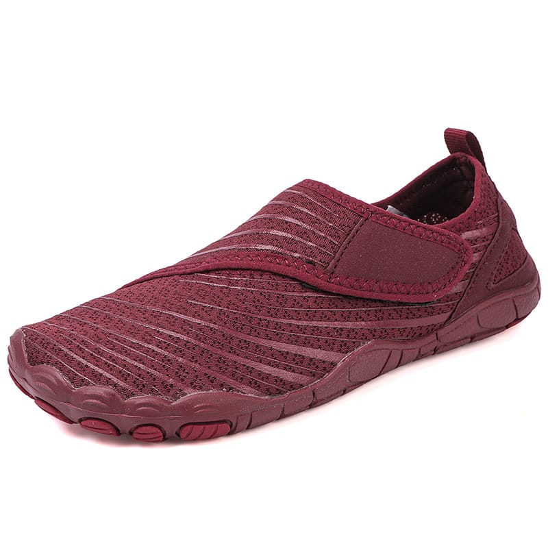 Slip-On Breathable Sports Shoes with Ribbed Detailing