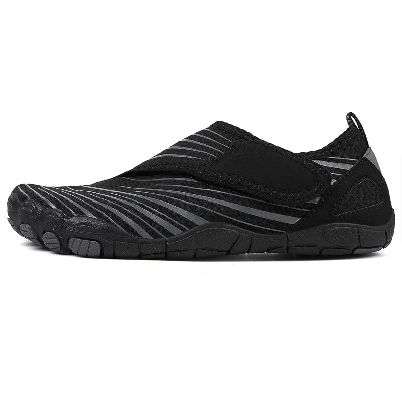 Slip-On Black Sports Shoes with Breathable Mesh and Ribbed Detailing