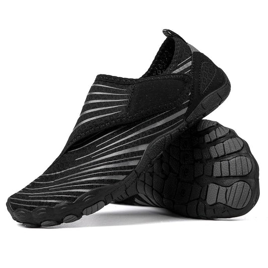 Slip-On Black Sports Shoes with Breathable Mesh and Ribbed Detailing