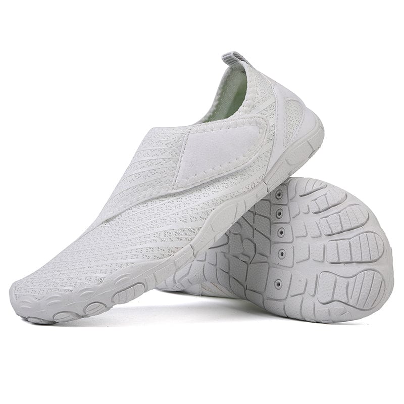 Slip-On Breathable Sports Shoes with Ribbed Detailing
