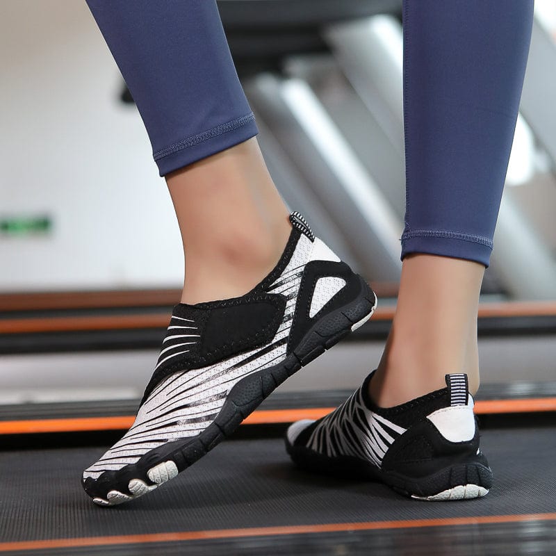Slip-On Breathable Sports Shoes with Ribbed Detailing