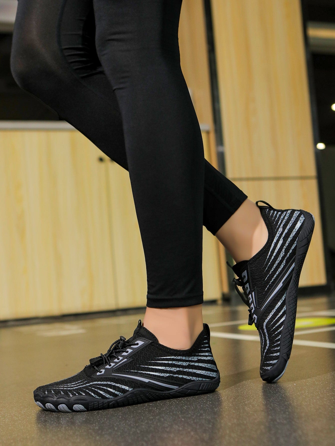 Unisex Barefoot Training Shoes with Ultra-Flex Sole