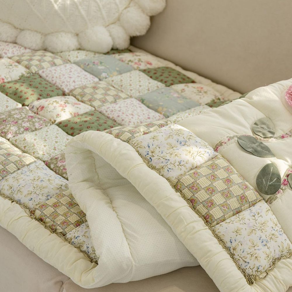 Floral Bloom Quilted Sofa Cover in Soft Microfiber
