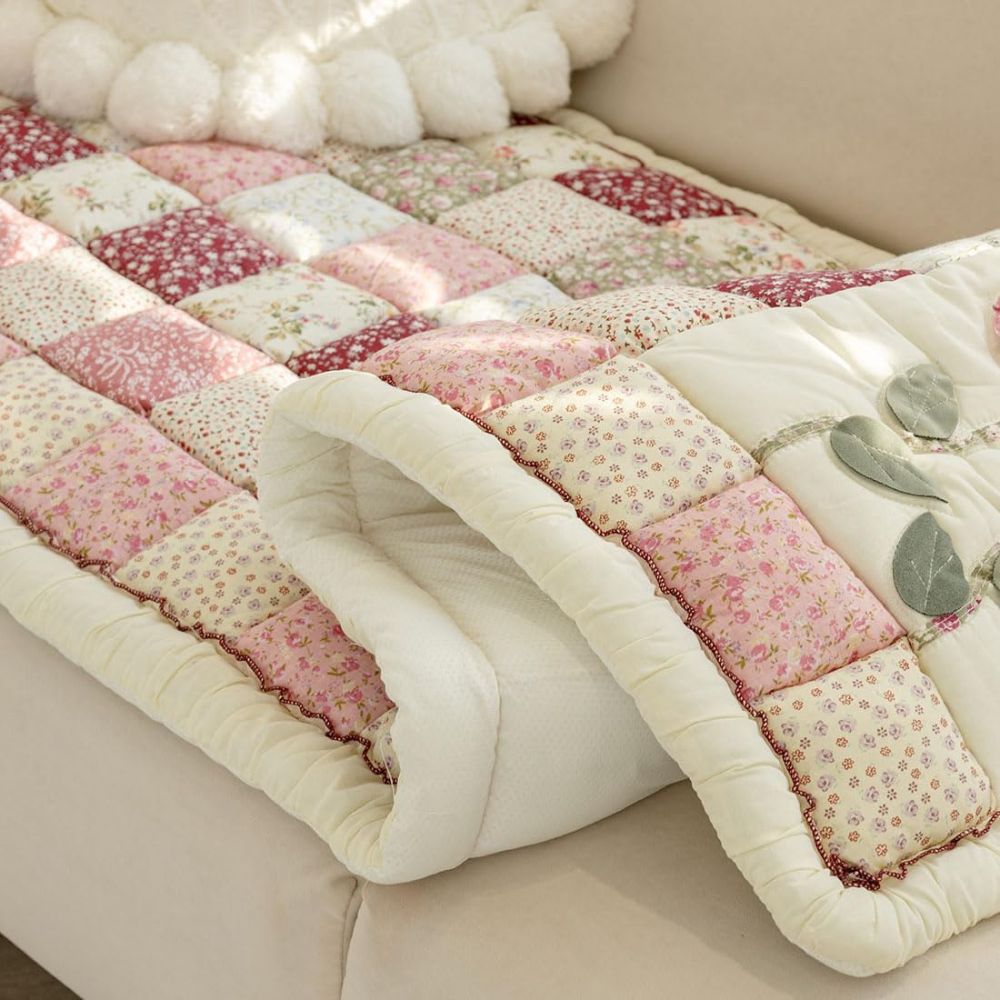 Floral Microfiber Quilted Sofa Cover