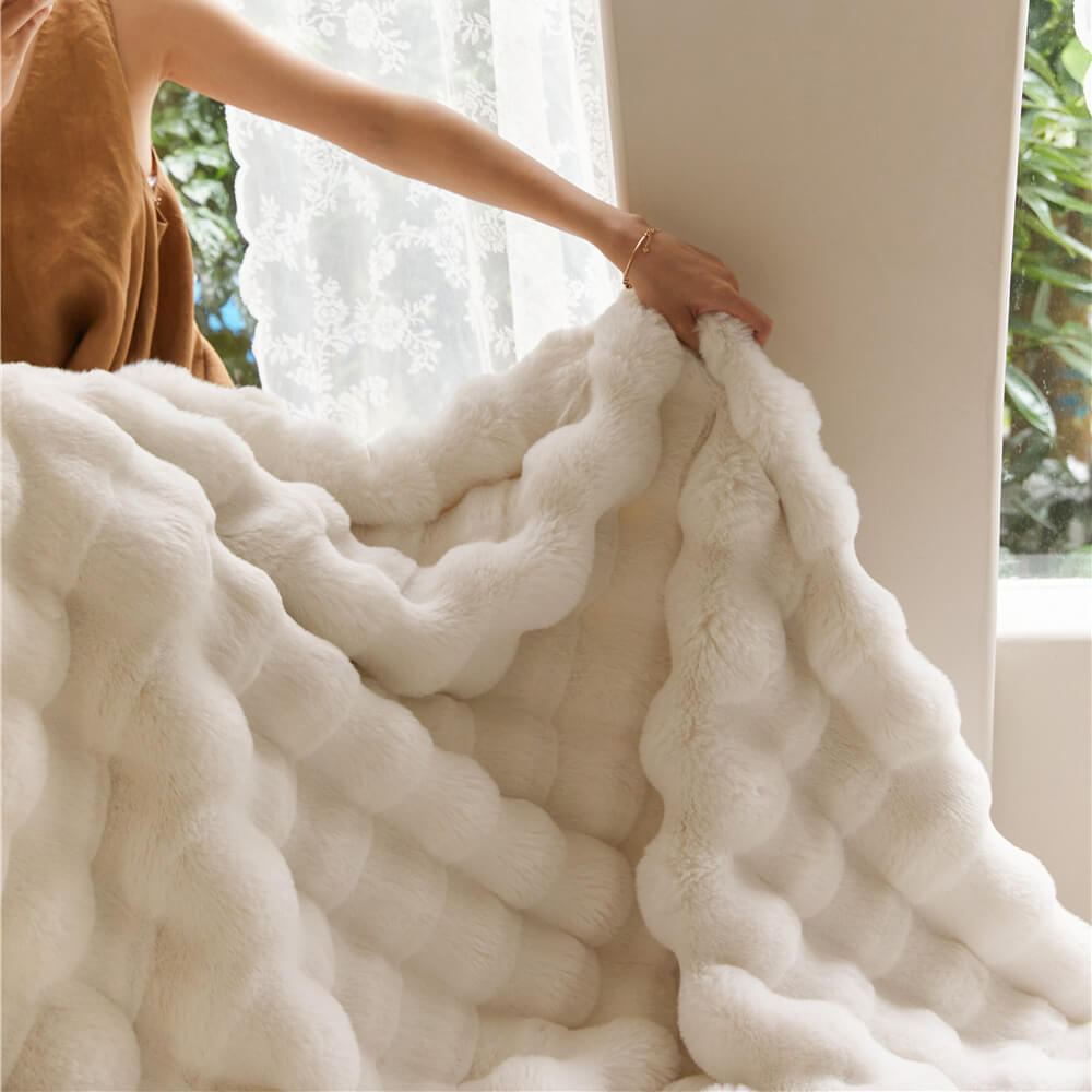 Premium Double Layer Thick Faux Rabbit Fur Blanket