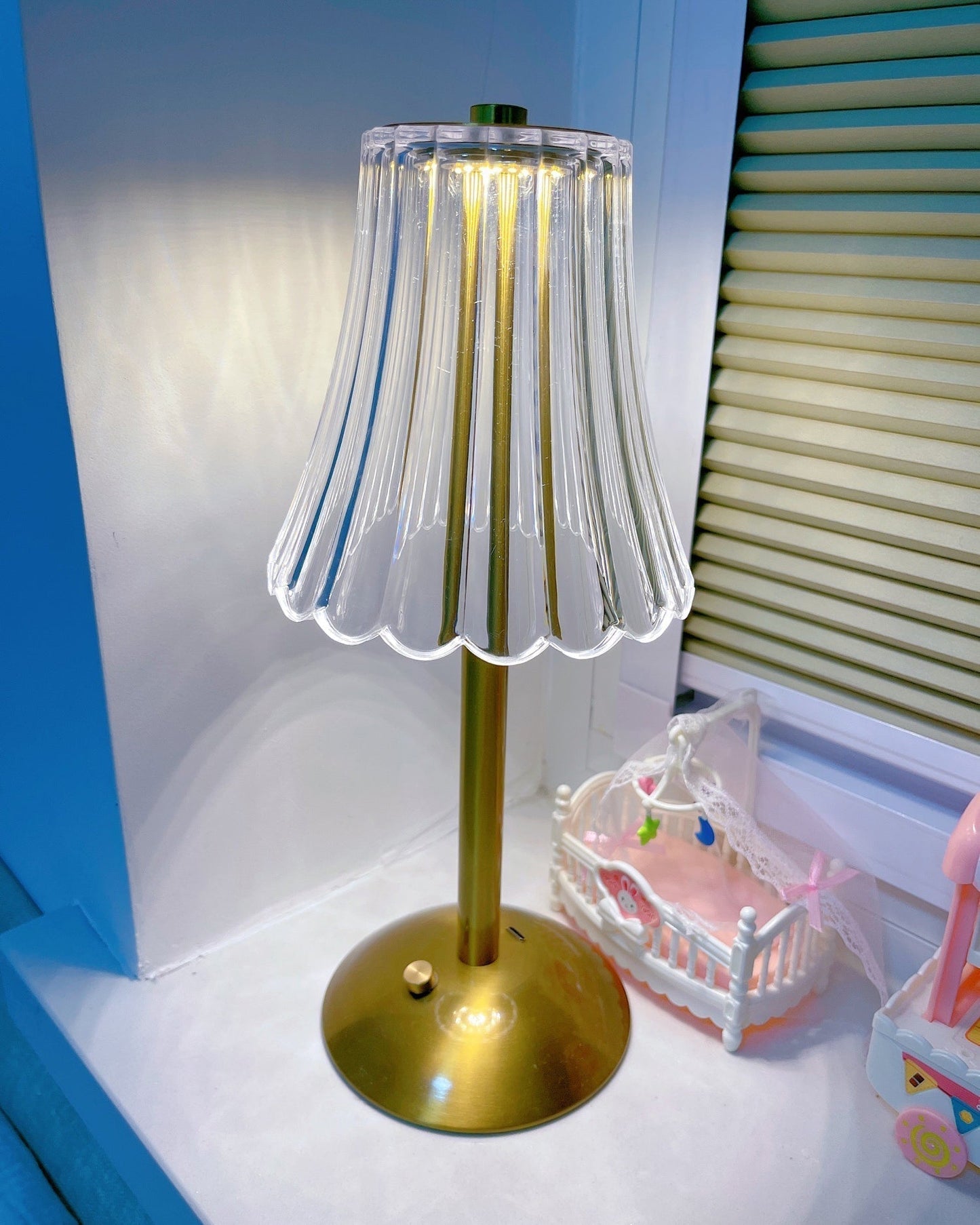 Elegant Gold Portable Table Lamp with LED Light