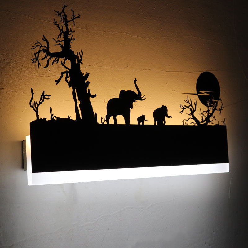 Adjustable Modern Wall Lamp with Chic Design