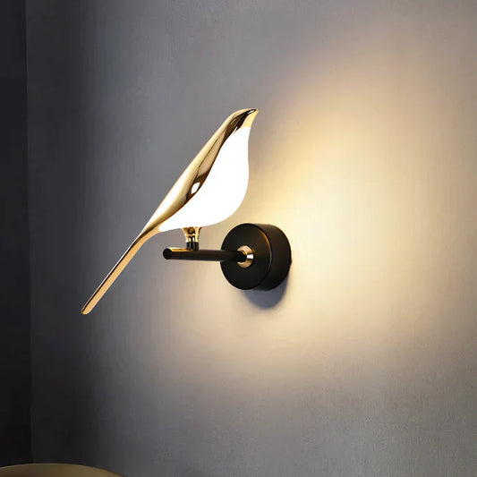 Modern Bird-Shaped Adjustable Wall Light in Aluminum