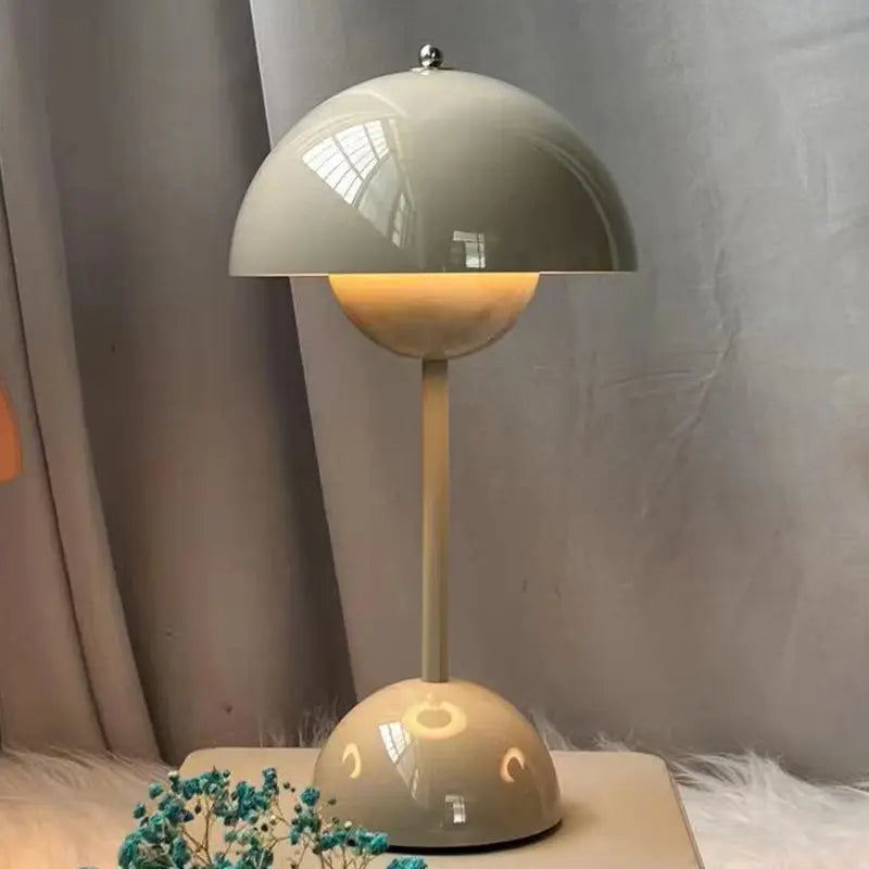 Mushroom Table Lamp - Cordless Modern LED Design