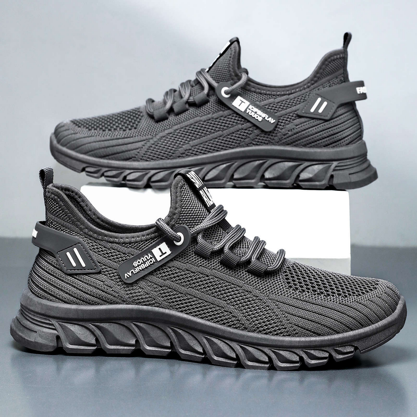 Men's Lightweight Breathable Slip-On Sneakers with Cushioned Support