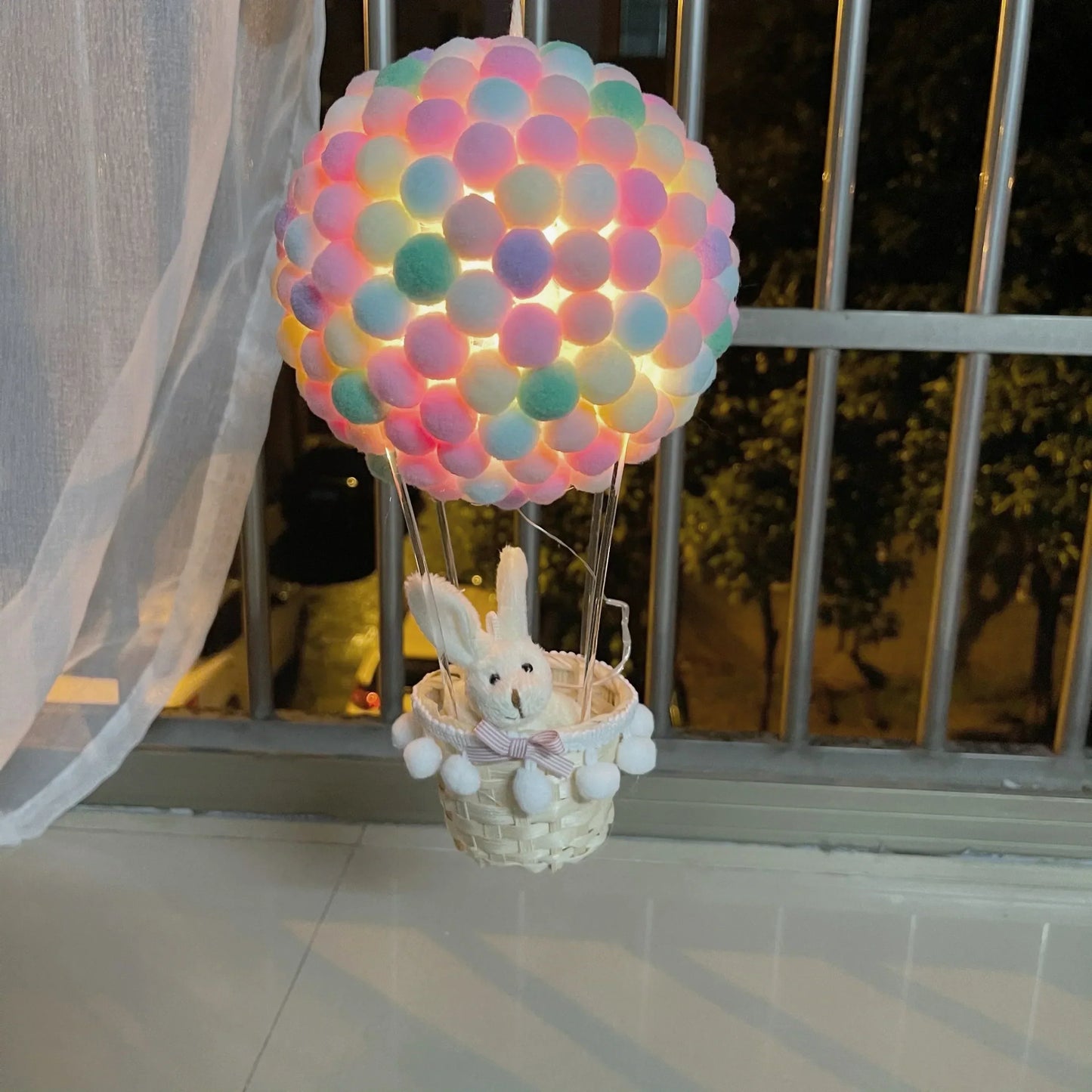 DIY Balloon-Shaped Night Light with Flying Animals