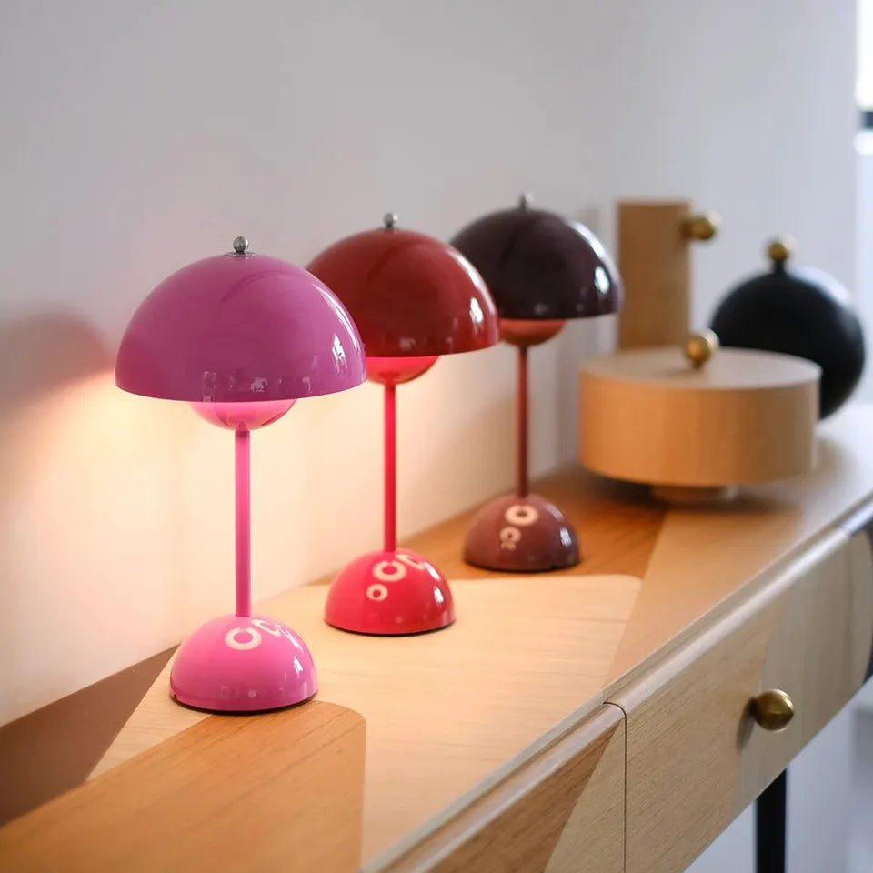 Cordless Modern Mushroom Table Lamp with Eco-Friendly LED