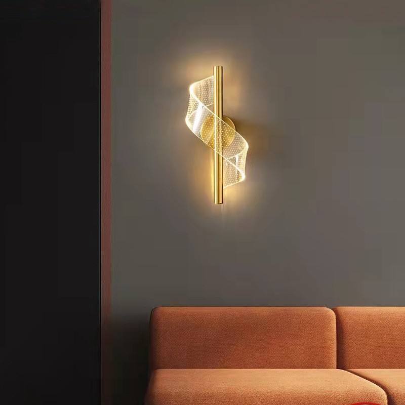 Modern Wavy LED Wall Lamp with Adjustable Light Colors
