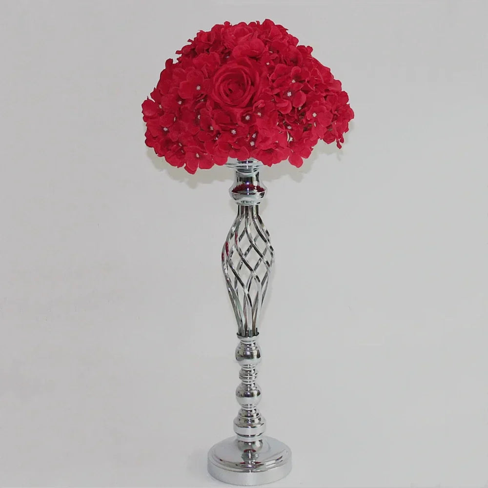 Elegant Metal Candle Holder Set with Floral Design