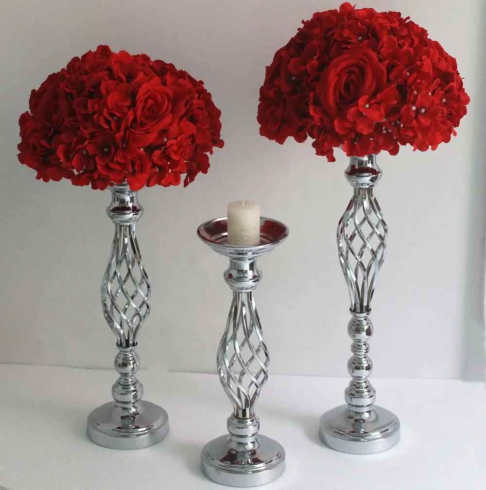 Elegant Metal Candle Holder Set with Floral Design