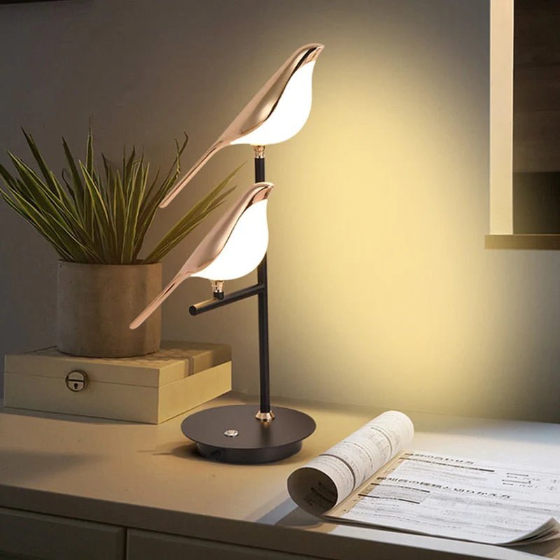 LED Bird-Shaped Table Lamp with Adjustable Color Temperature