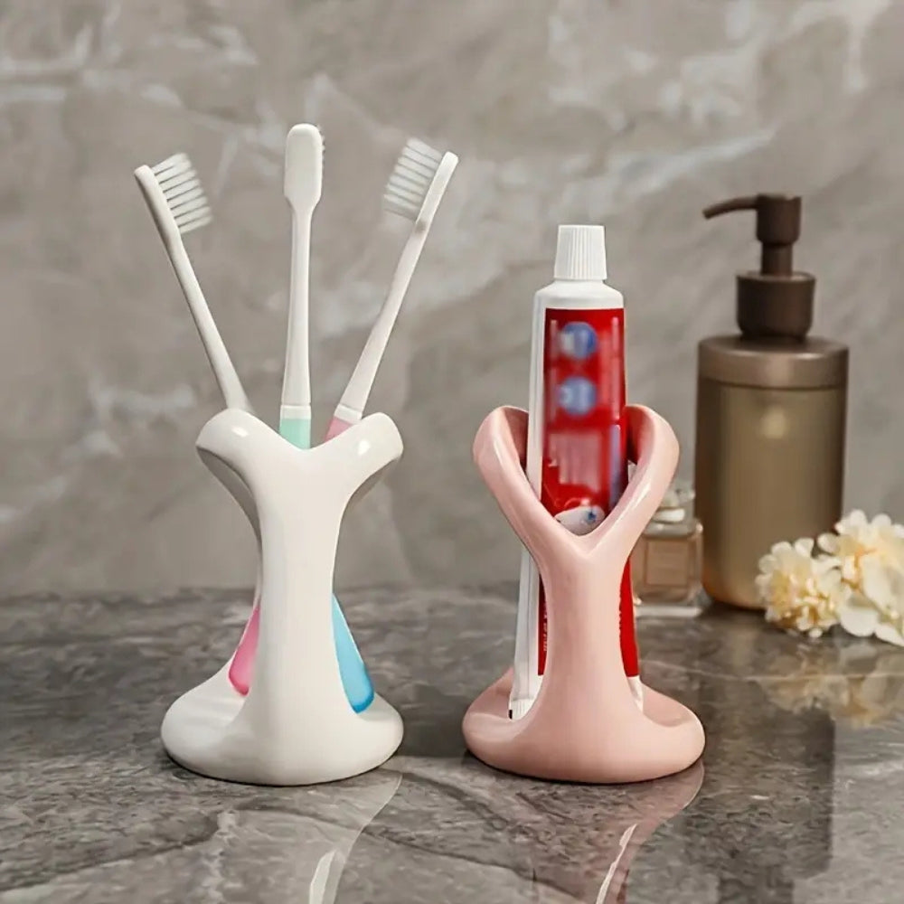 Heart-Shaped Ceramic Toothbrush Holder for Couples