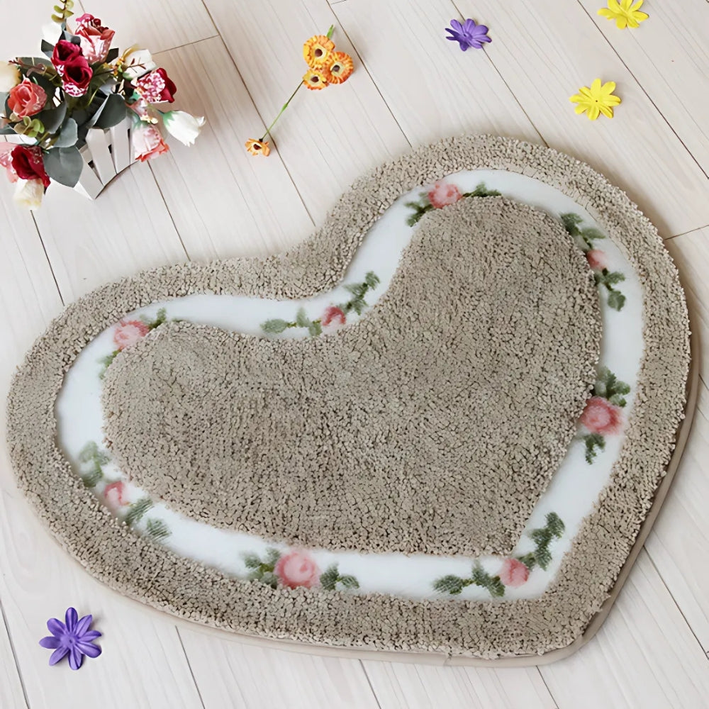 Heart-Shaped Floral Tufted Bath Mat with Non-Slip Base