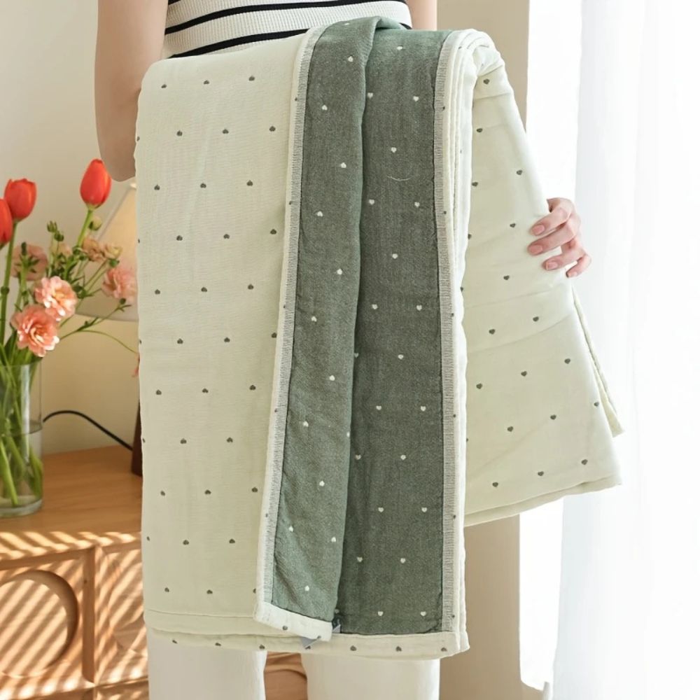 Heart Stitched Double-Spliced Cotton Gauze Throw Blanket