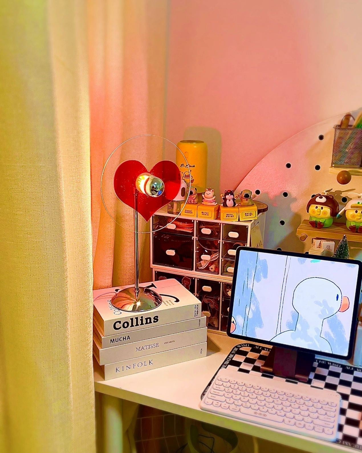Rechargeable LED Table Lamp with Metal Shade