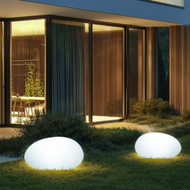 Solar Cobblestone Garden Light with Remote Control