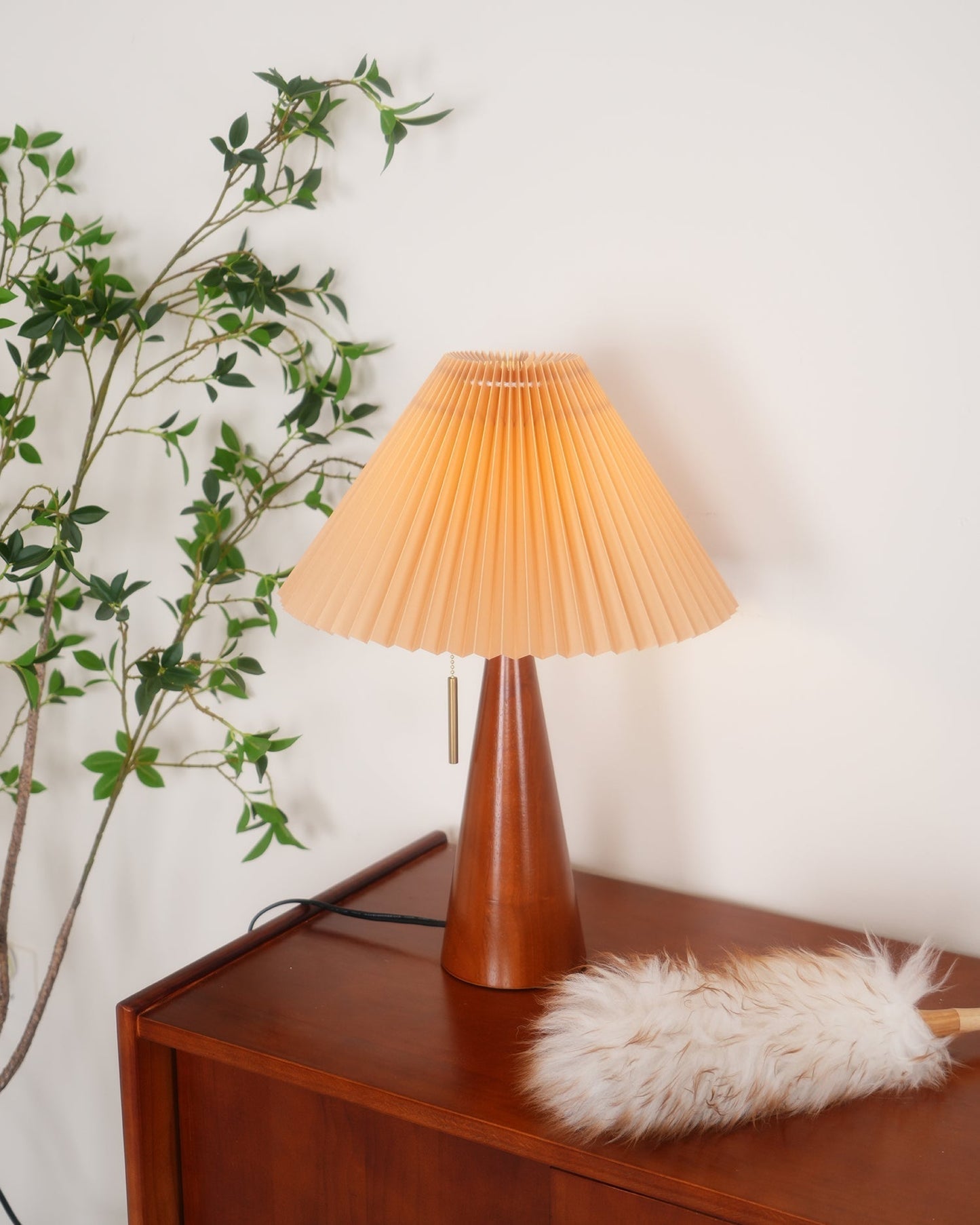 Elegant Wood and Metal Table Lamp with Pleated Linen Shade