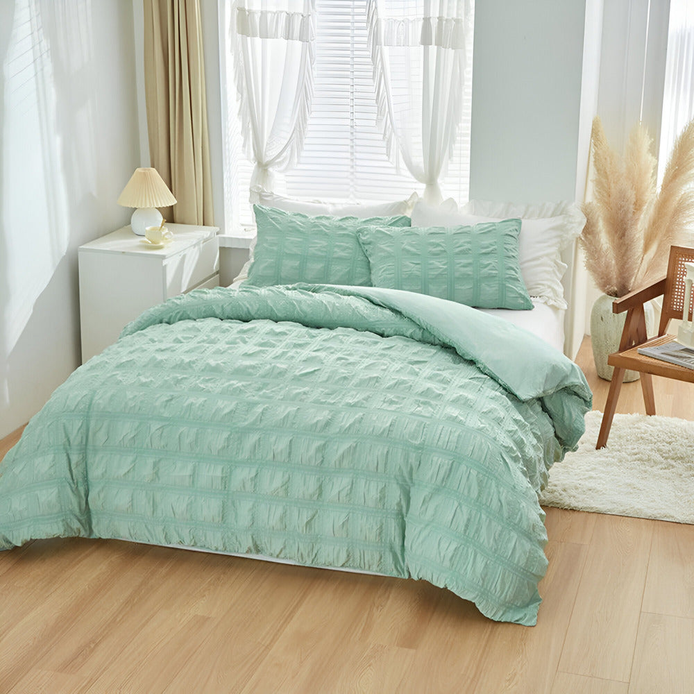 Lightweight Breathable Summer Duvet for Cool Comfort