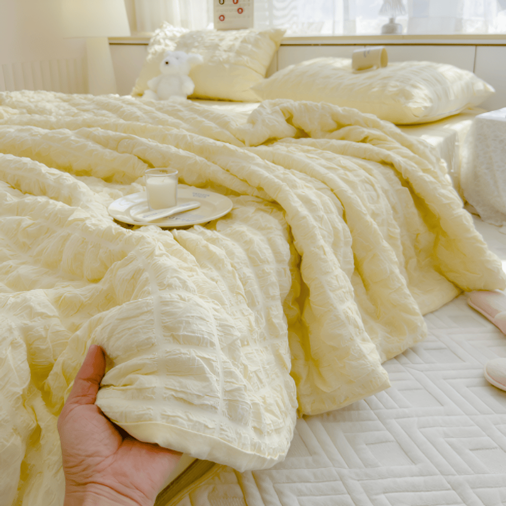 Lightweight Breathable Summer Duvet for Cool Comfort