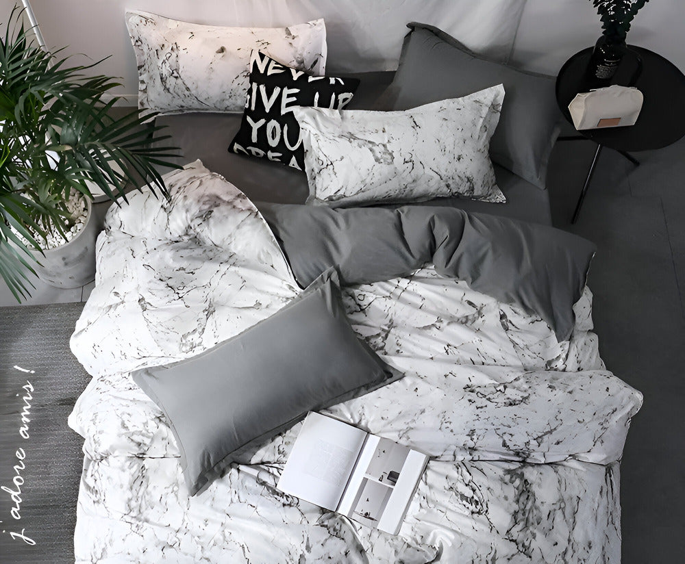 Luxury Black Marble 3-Piece Bedding Set in Soft Microfiber