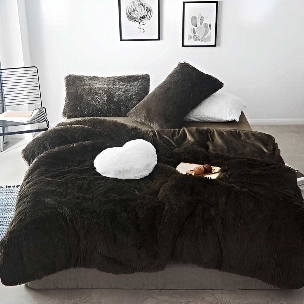 Plush Fleece All-Season Bedding Set with Duvet Cover and Pillowcases