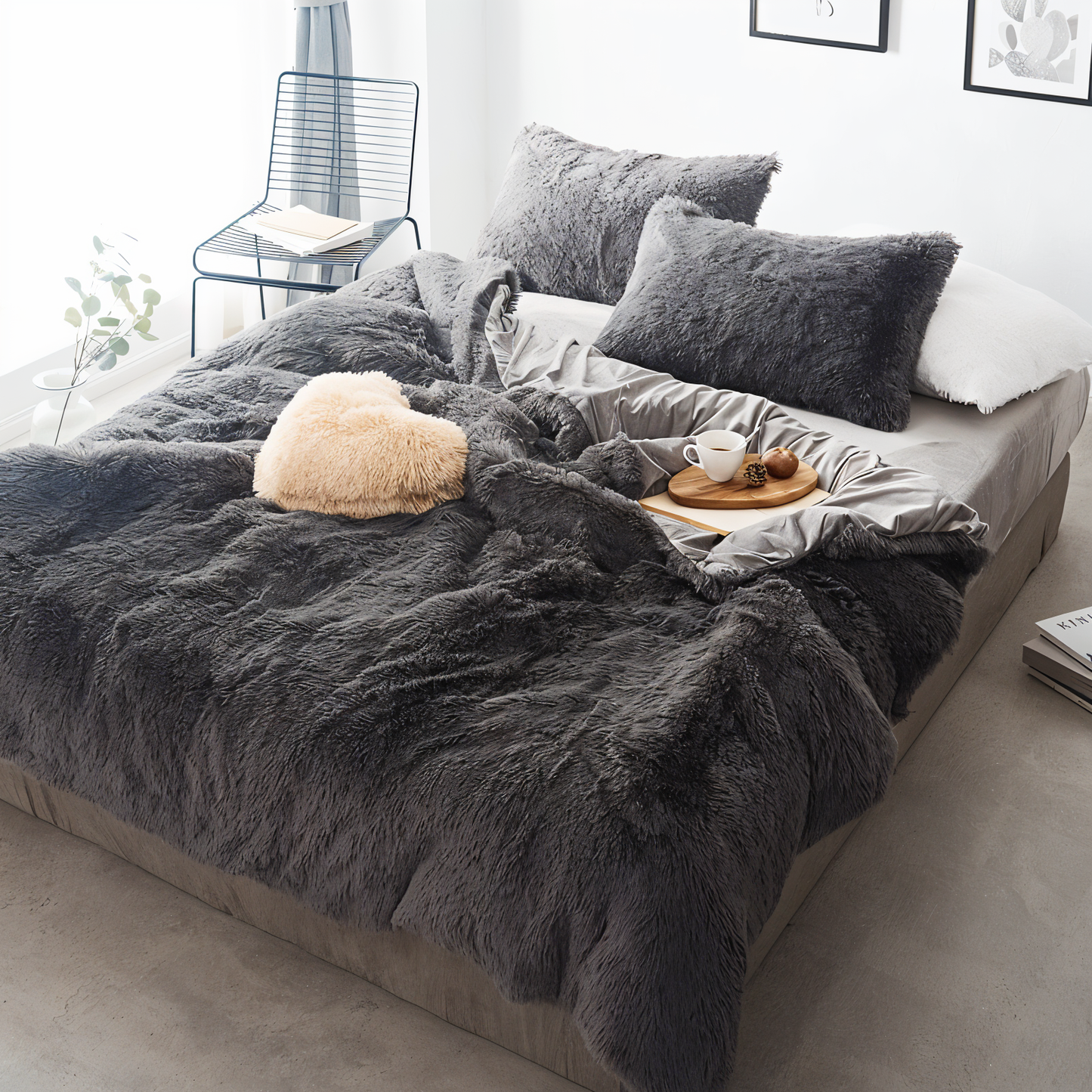 Plush Fleece All-Season Bedding Set with Duvet Cover and Pillowcases