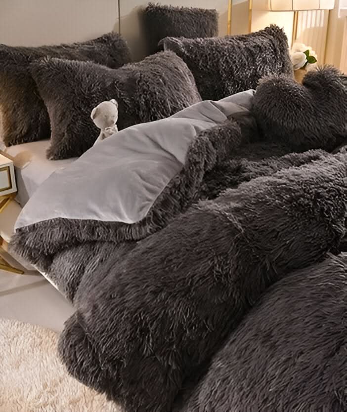 Plush Fleece All-Season Bedding Set with Duvet Cover and Pillowcases