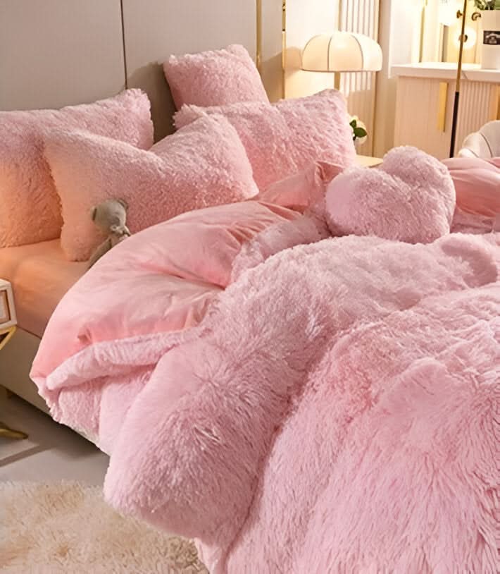Plush Fleece Bedding Set with Duvet Cover and Pillowcases
