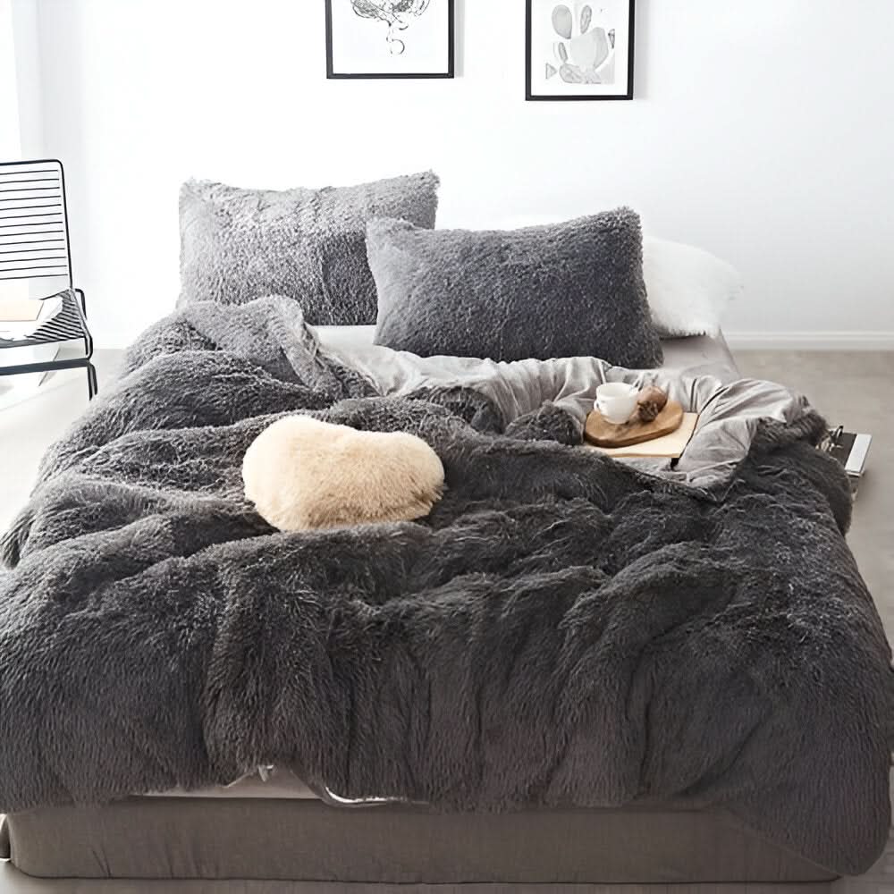Plush Fleece Bedding Set with Duvet Cover and Pillowcases