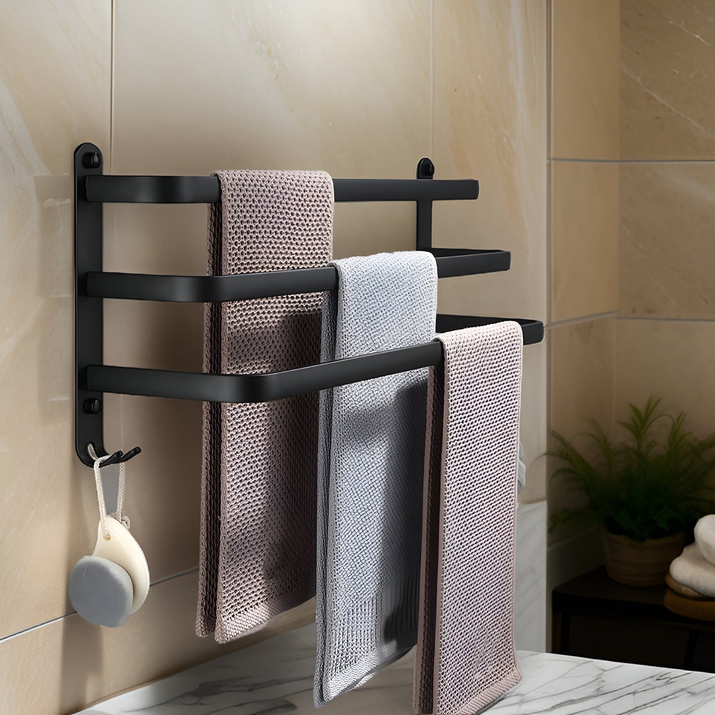 Modern Aluminum Wall-Mounted Towel Rack with 3 Levels