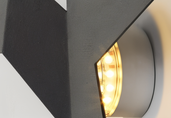 Geometric Origami Bird Wall Light - Japanese Style Metal Lamp