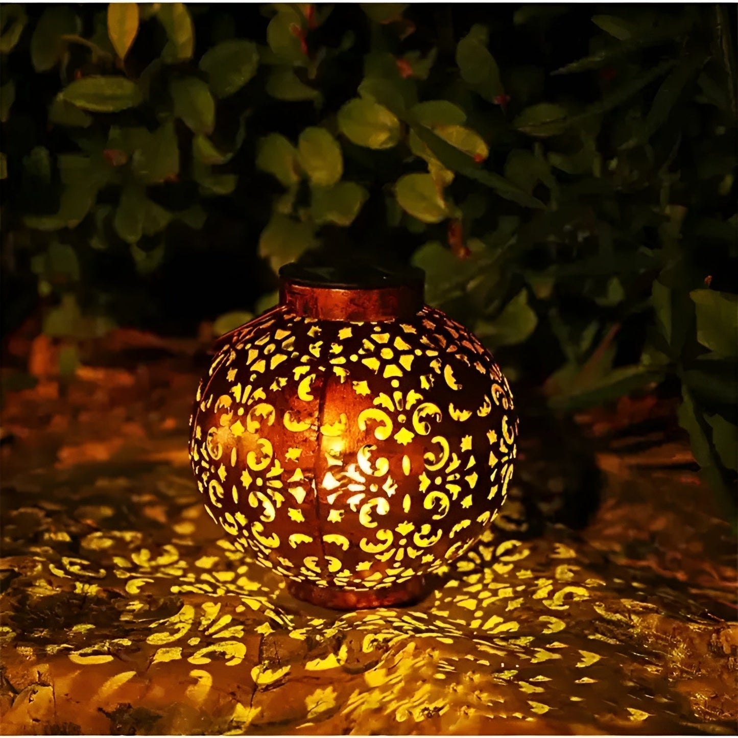 Vintage Solar-Powered Outdoor Light - Waterproof Garden Lantern