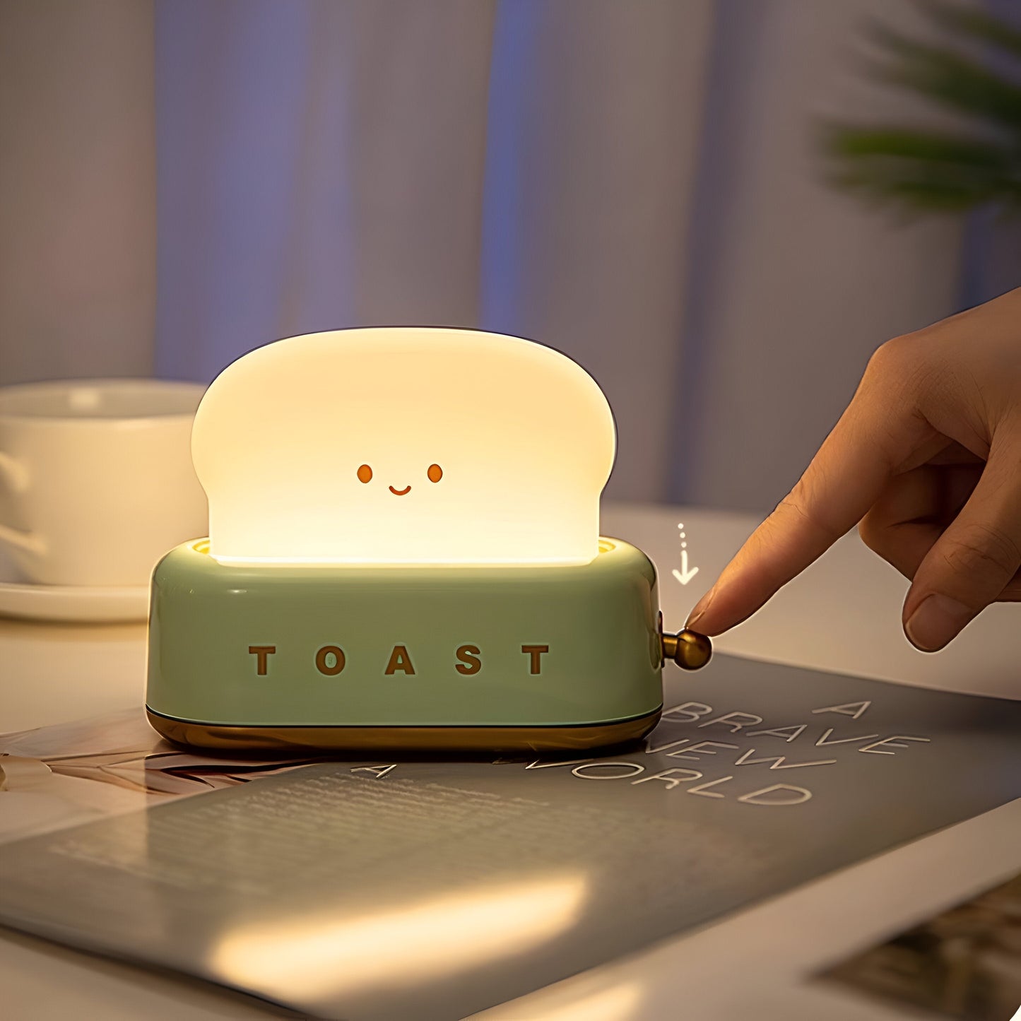 Toaster-Shaped Portable Table Lamp with Dimmable LED and USB Charging Port