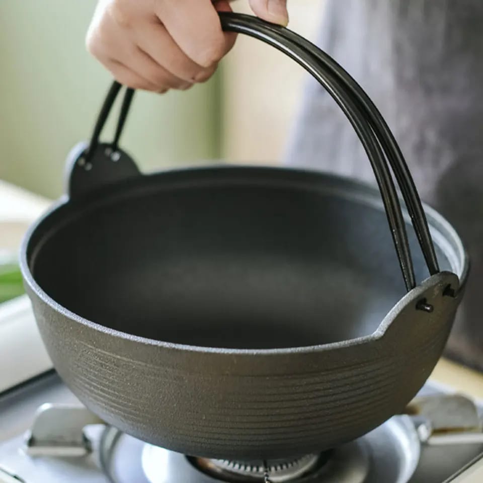 Pre-Seasoned Cast Iron Wok with Wooden Lid and Double Handles