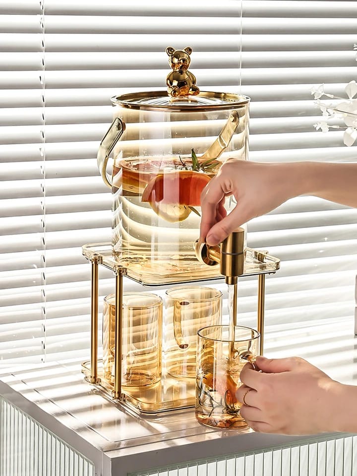 Glass Juice Dispenser with 4 Cup Capacity