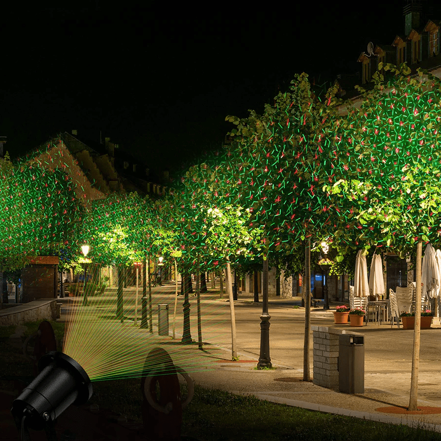 Outdoor Christmas Laser Light Projector with Red and Green LEDs