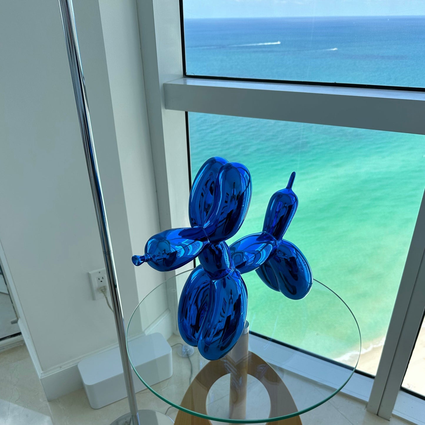 Resin Balloon Dog Sculpture Art Piece