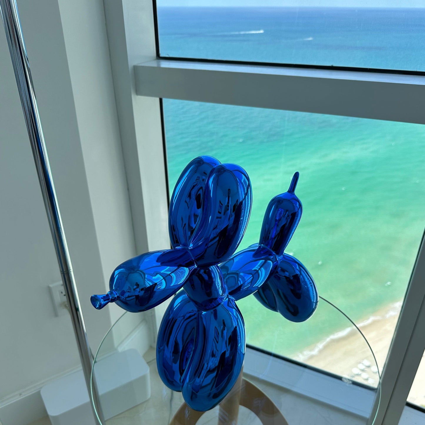 Resin Balloon Dog Sculpture Art Piece