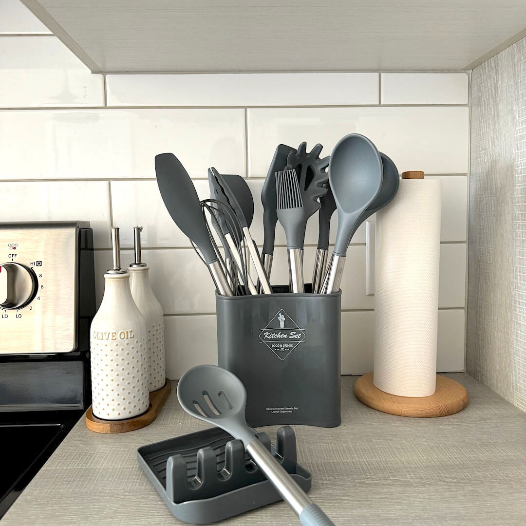 12-Piece Silicone Kitchen Utensil Set with Storage Bucket
