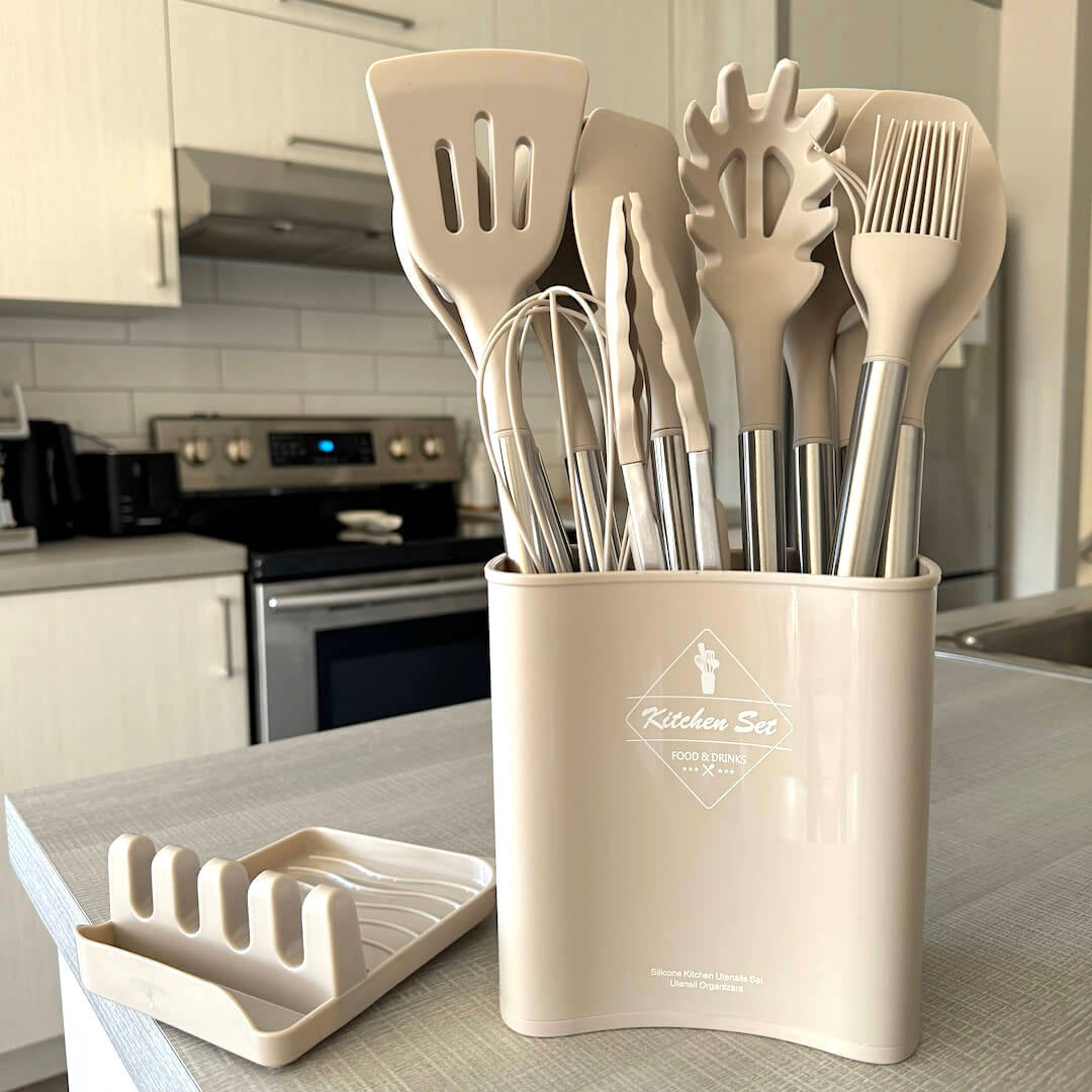 12-Piece Silicone Kitchen Utensil Set with Storage Bucket