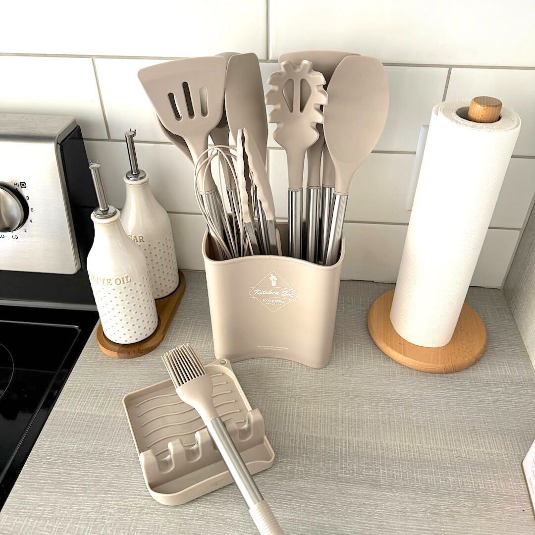 12-Piece Silicone Kitchen Utensil Set with Storage Bucket