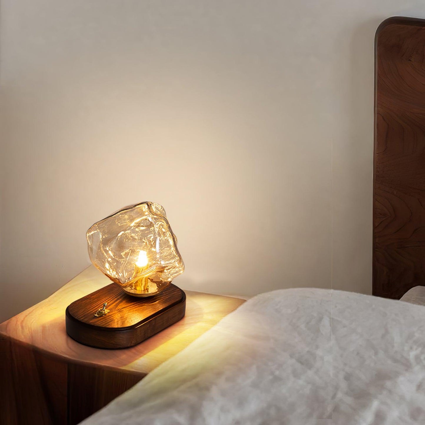 Cordless Wood Table Lamp with Motion Sensor