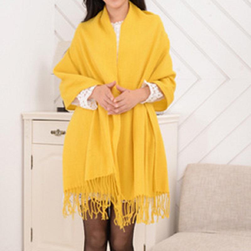 Oversized Checked Cashmere Scarf with Fringed Edges